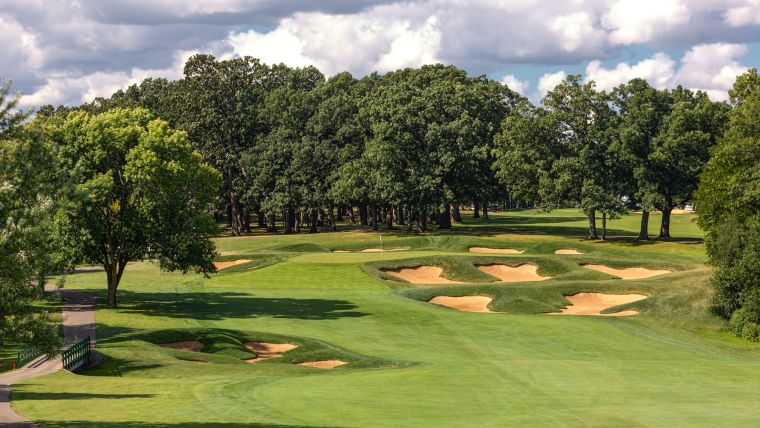 Cog Hill Golf & Country Club