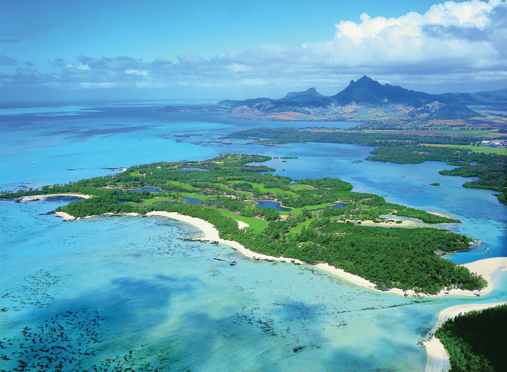 Ile aux Cerfs Golf Club, Mauritius - Book Golf Holidays, Flights & Breaks