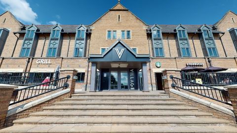 Village Hotel Leeds North