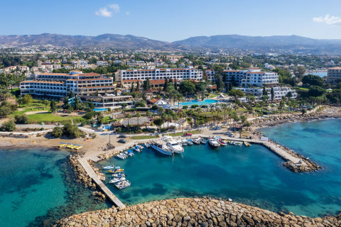 Coral Beach Hotel & Resort