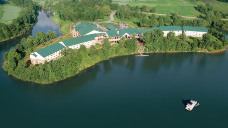 Stonewall Resort