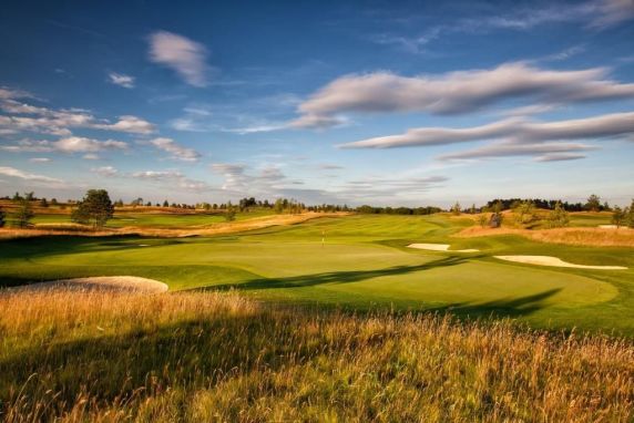 Albatross Golf Club 7