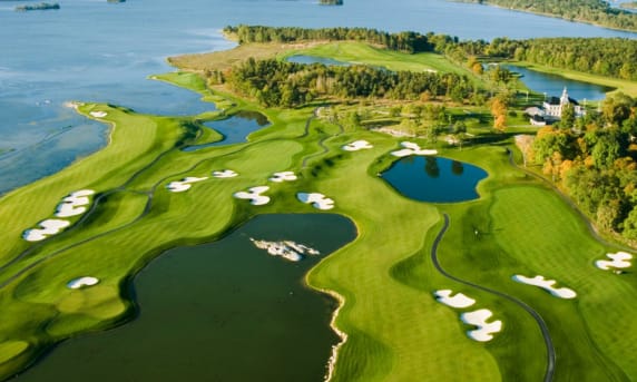 Bro Hof Slott Golf Club 1